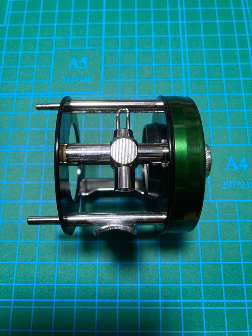 ABU アンバサダー　2500CI グリーン