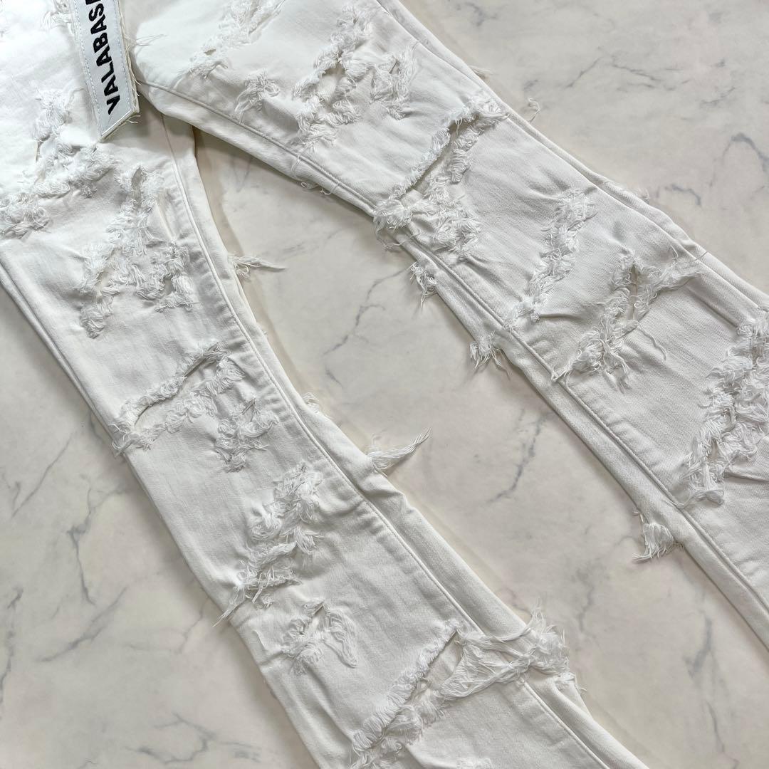 新品 VALABASASバラバサス ハードクラッシュ フレアホワイトデニム 30