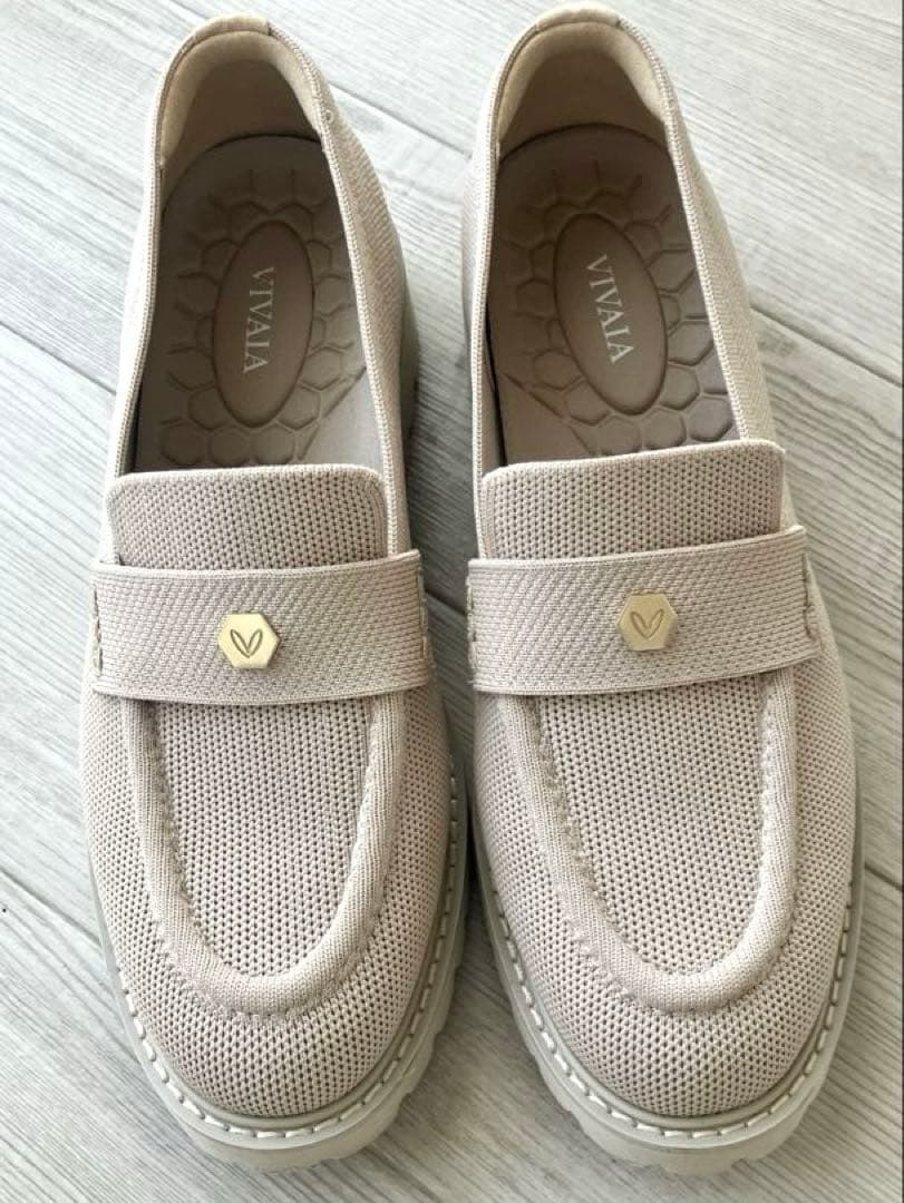 V IVAIA アーモンドトゥ プラットフォーム トラックソールローファー 39