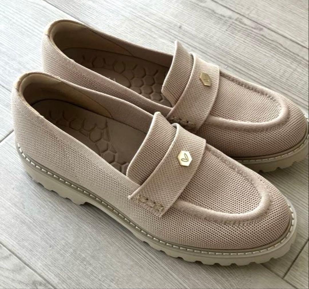 V IVAIA アーモンドトゥ プラットフォーム トラックソールローファー 39