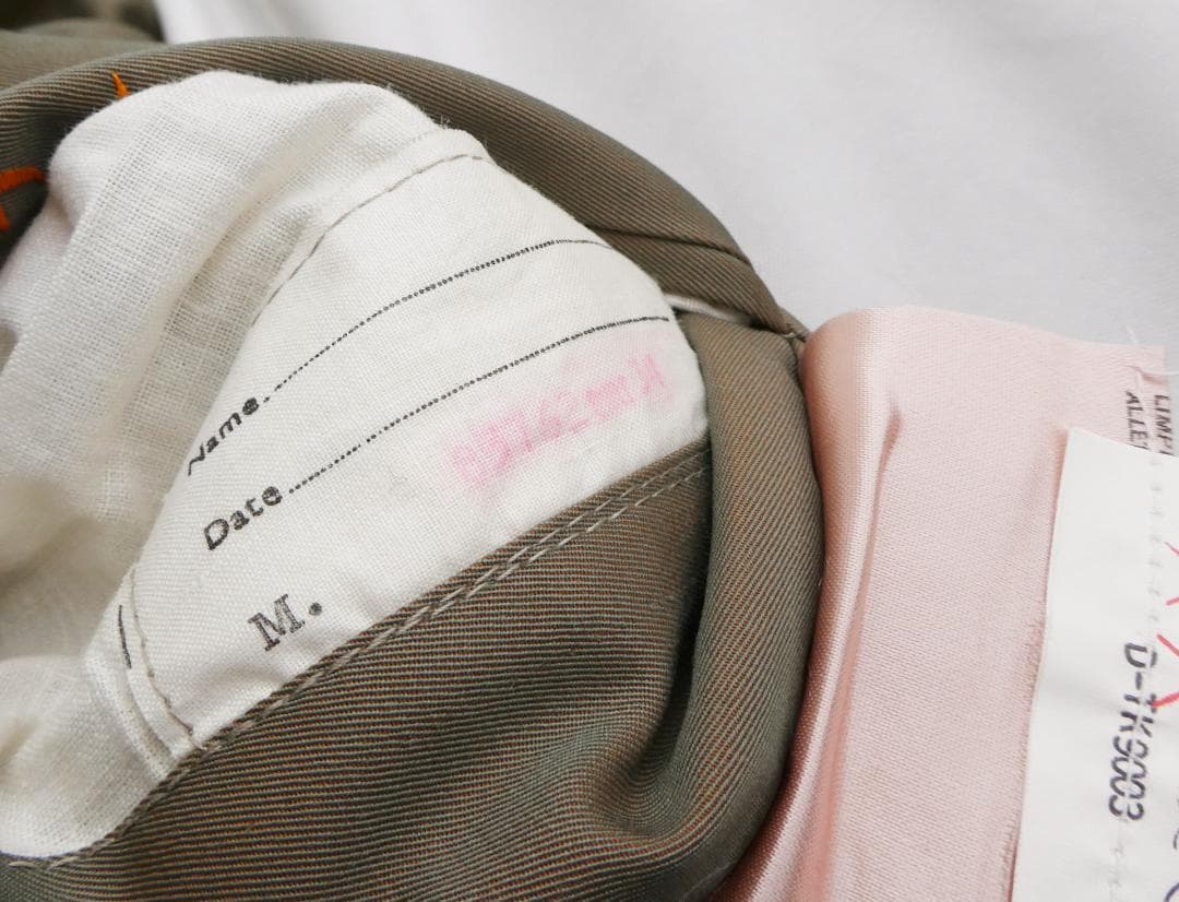 Aquascutum　イングランド製 玉虫色 ステンカラーコート