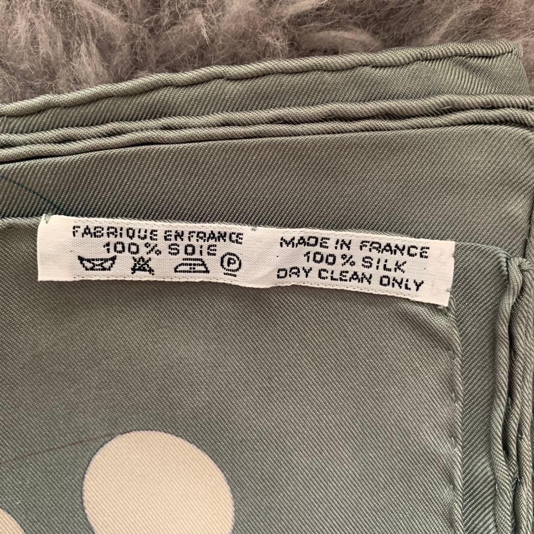 スカーフ　エルメスカレ90 La Musique des Spheres