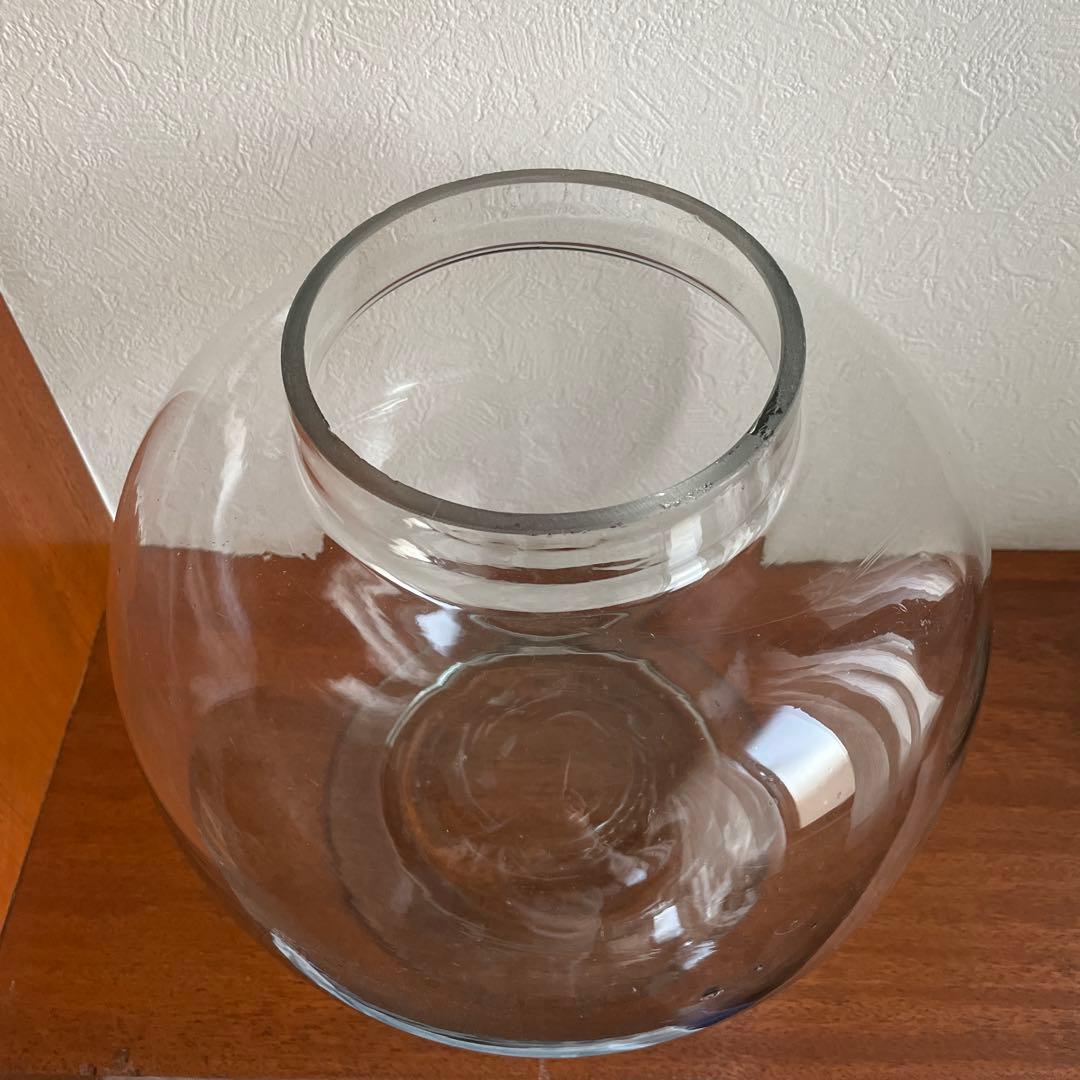 大きなガラスキャニスター 蓋付き　地球瓶　脚付き