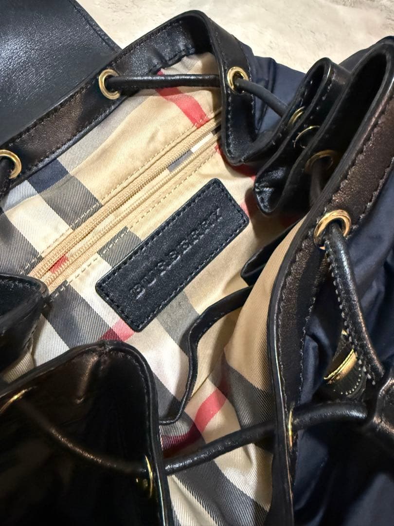 バーバリーネイビー キルティングリュック