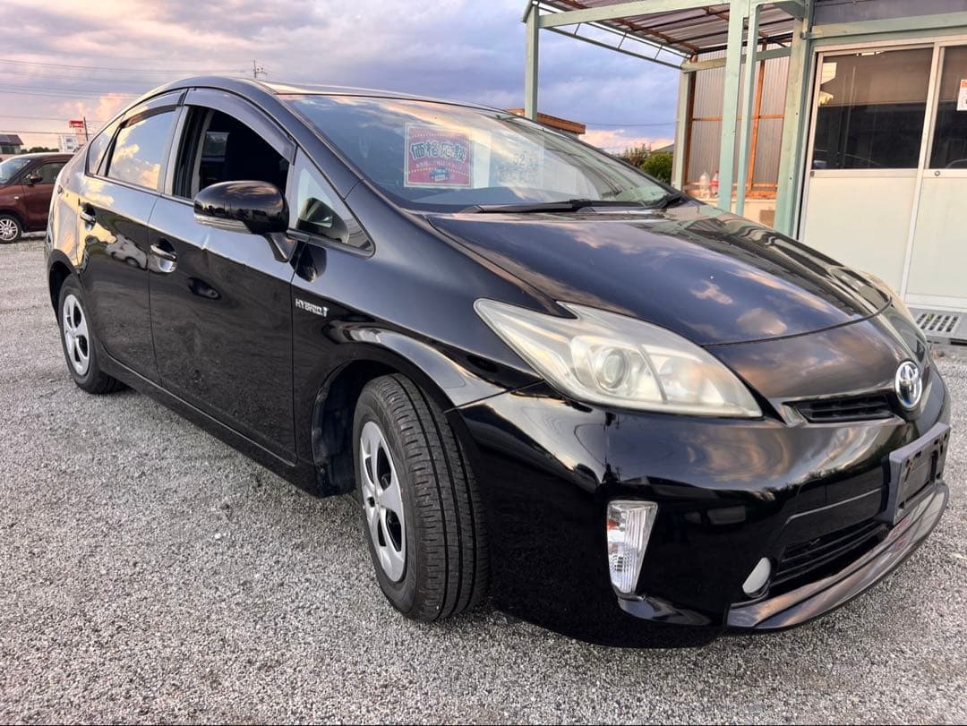 トヨタプリウス本体価格ー45万