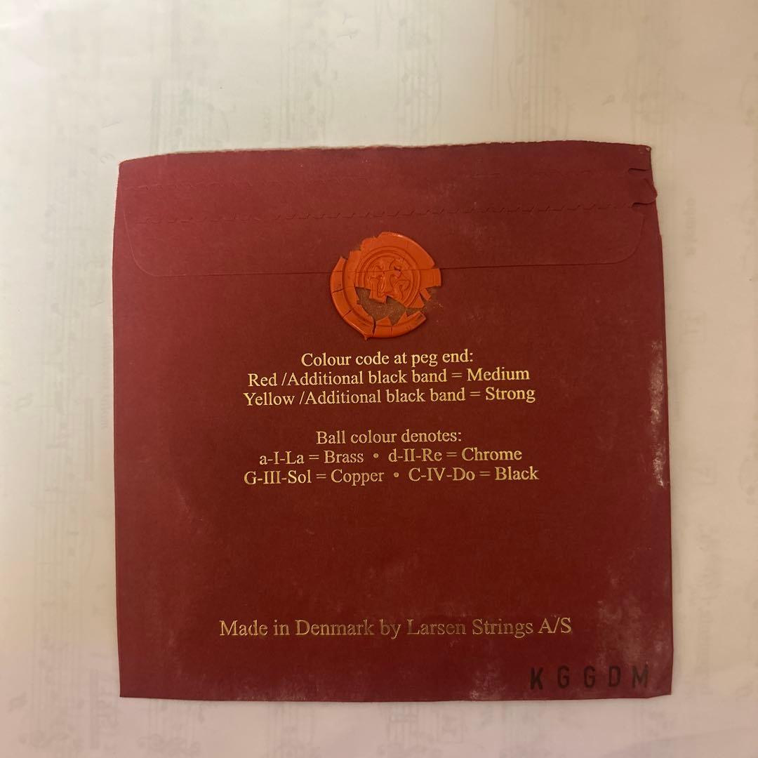 LARSEN Magnacore D & A チェロ弦セット