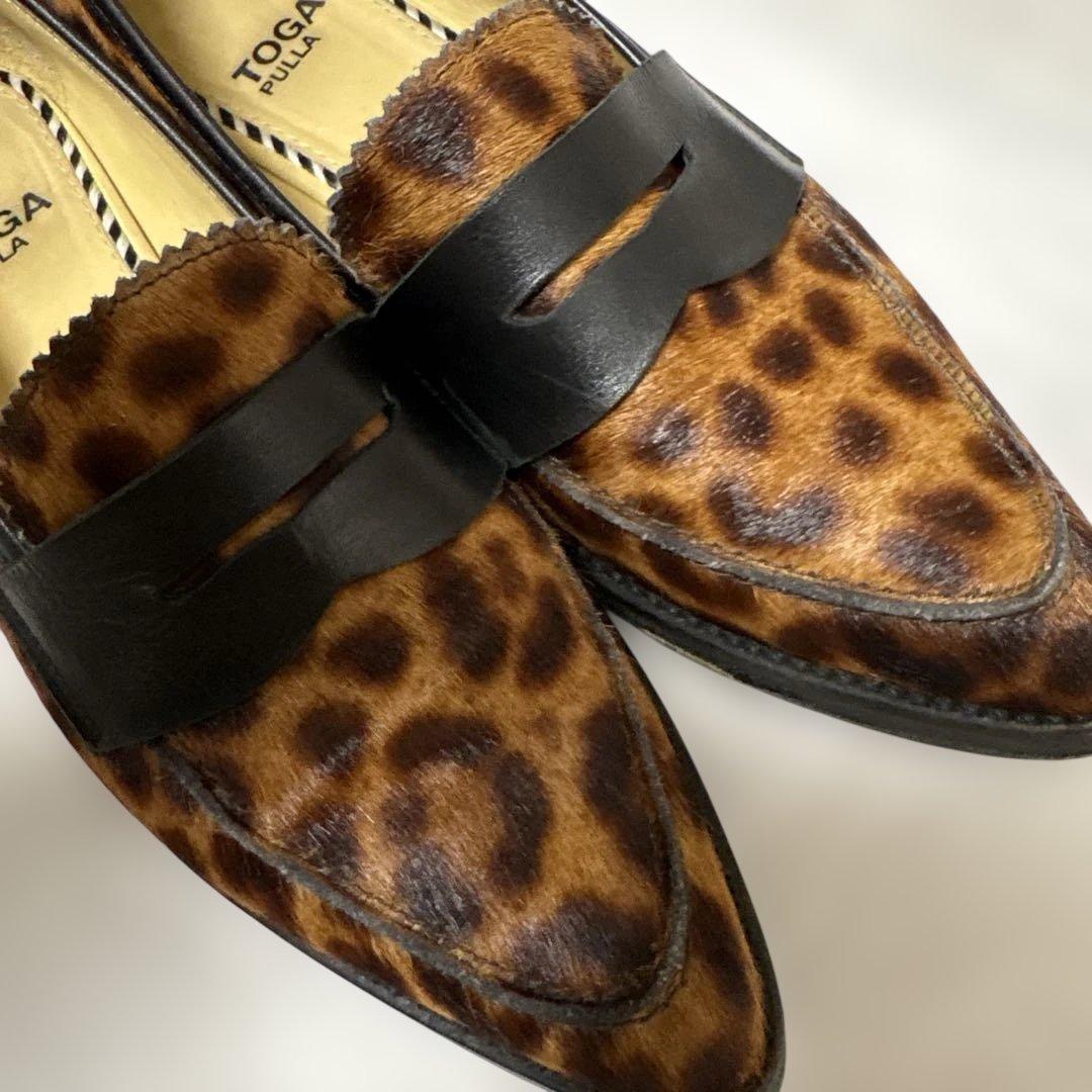 TOGA PULLA トーガプルラ レオパード 豹柄 ヒョウ柄　ローファー