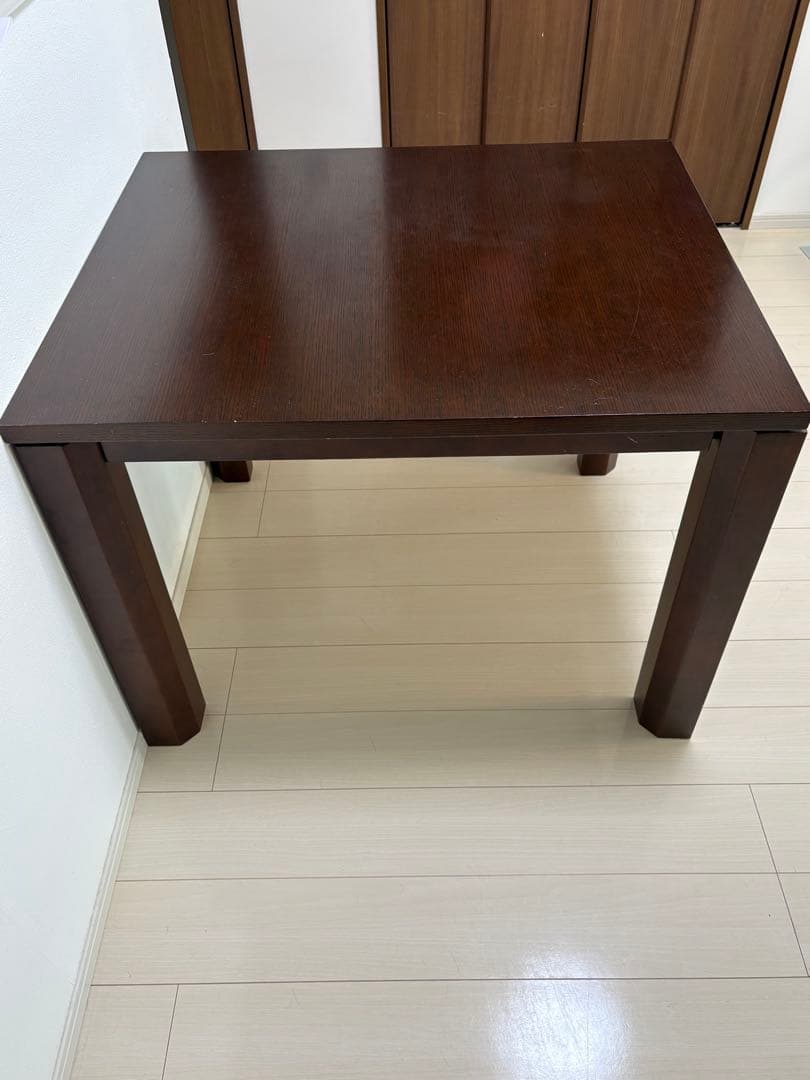 a.flat ダイニングテーブル 幅950(通常時)～1400(伸長時)