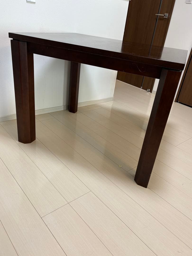 a.flat ダイニングテーブル 幅950(通常時)～1400(伸長時)