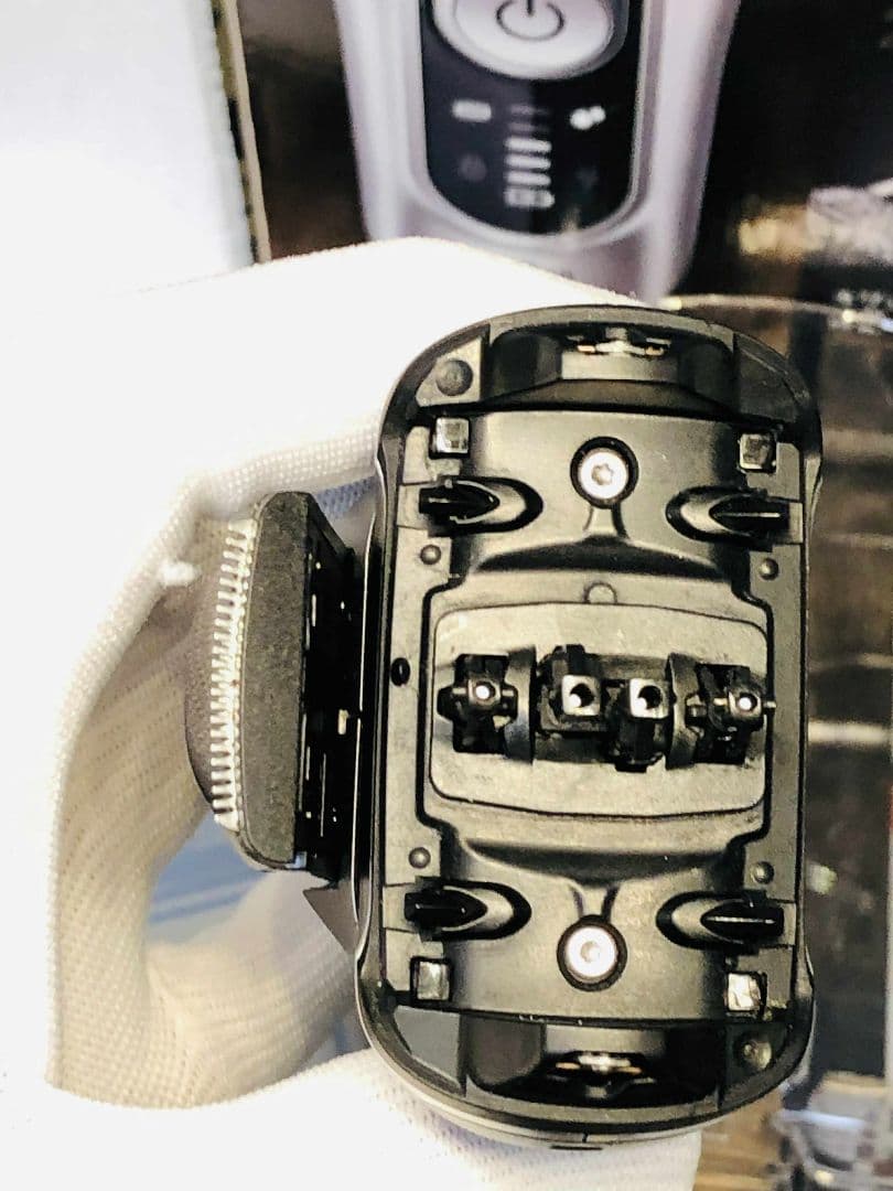 【美品】ブラウン シリーズ9 9390cc -Vメンズ電気シェーバー