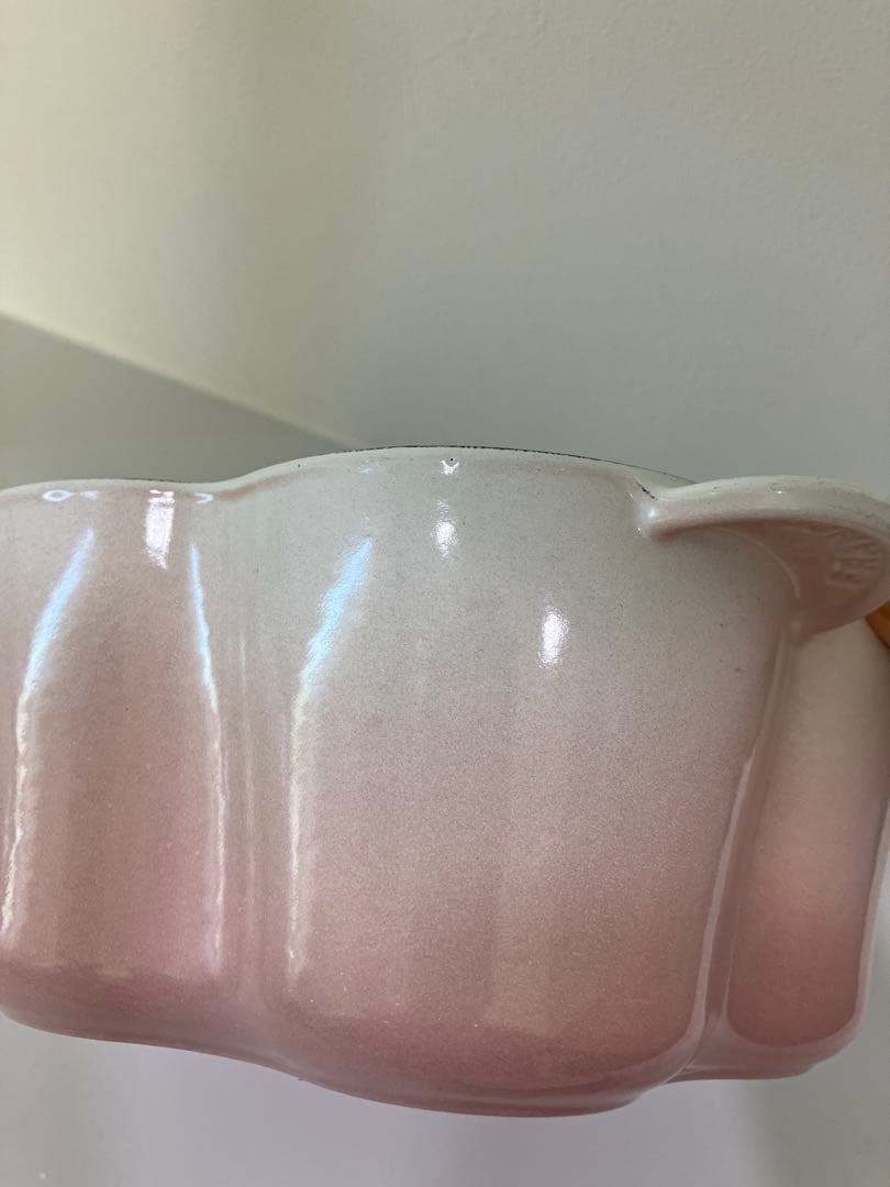 ル・クルーゼ　鍋　ピンク　ココット　フルール　20センチ