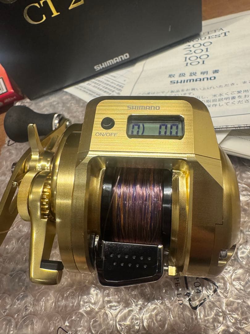 18 オシアコンクエストCT201PG シマノ左巻き＋ PE0.8号300m紅牙