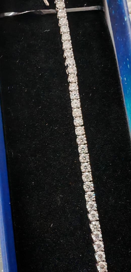 Dカラー（完全無色、最高ランク）　モアサナイト　ブレスレット　0.1c　6-15