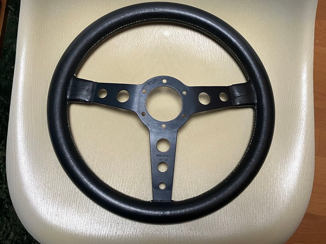 【当時物・美品】MOMO ステアリング プロトタイプ ブラックスポーク 35 φ