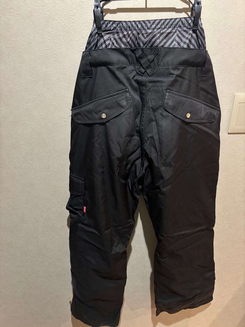 スノーボードウェア、ゴーグル、手袋