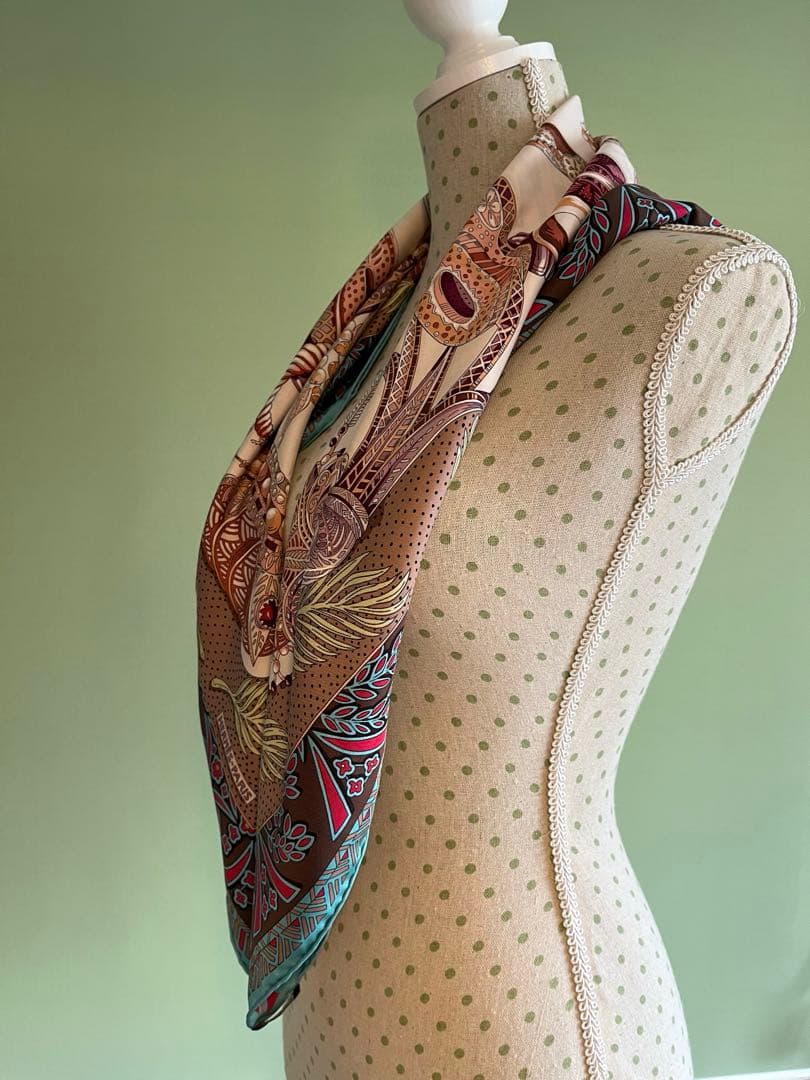 HERMESエルメスカレ90 Zenobieパルミラの女王ゼノビア シルク100