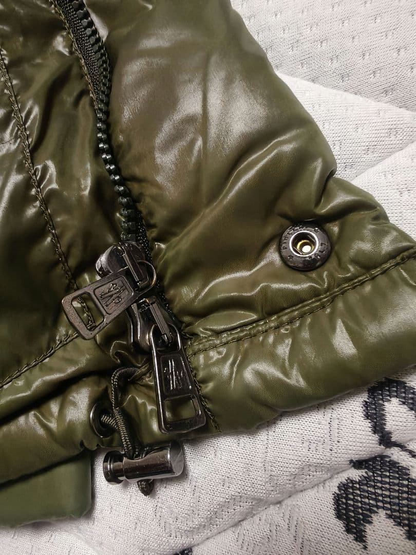 クリーニン済格安　MONCLER　ROD　モンクレール　ロッド　ダウンジャケット