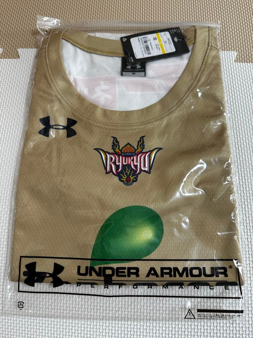 琉球ゴールデンキングス　レプリカユニフォーム3点&グッズセット