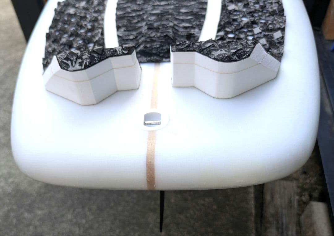 jyo　THREE WEATHER BLACKS ショートボード