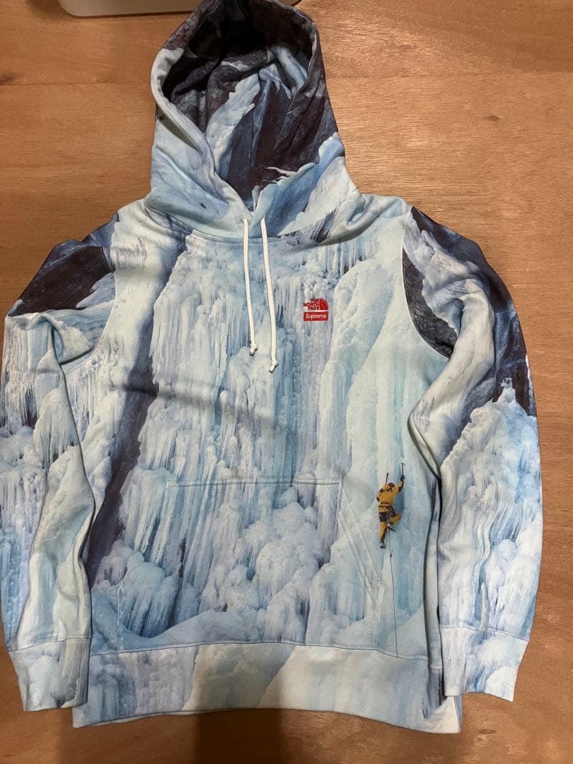 シュプリーム ノースフェイス コラボパーカー - メルカリ