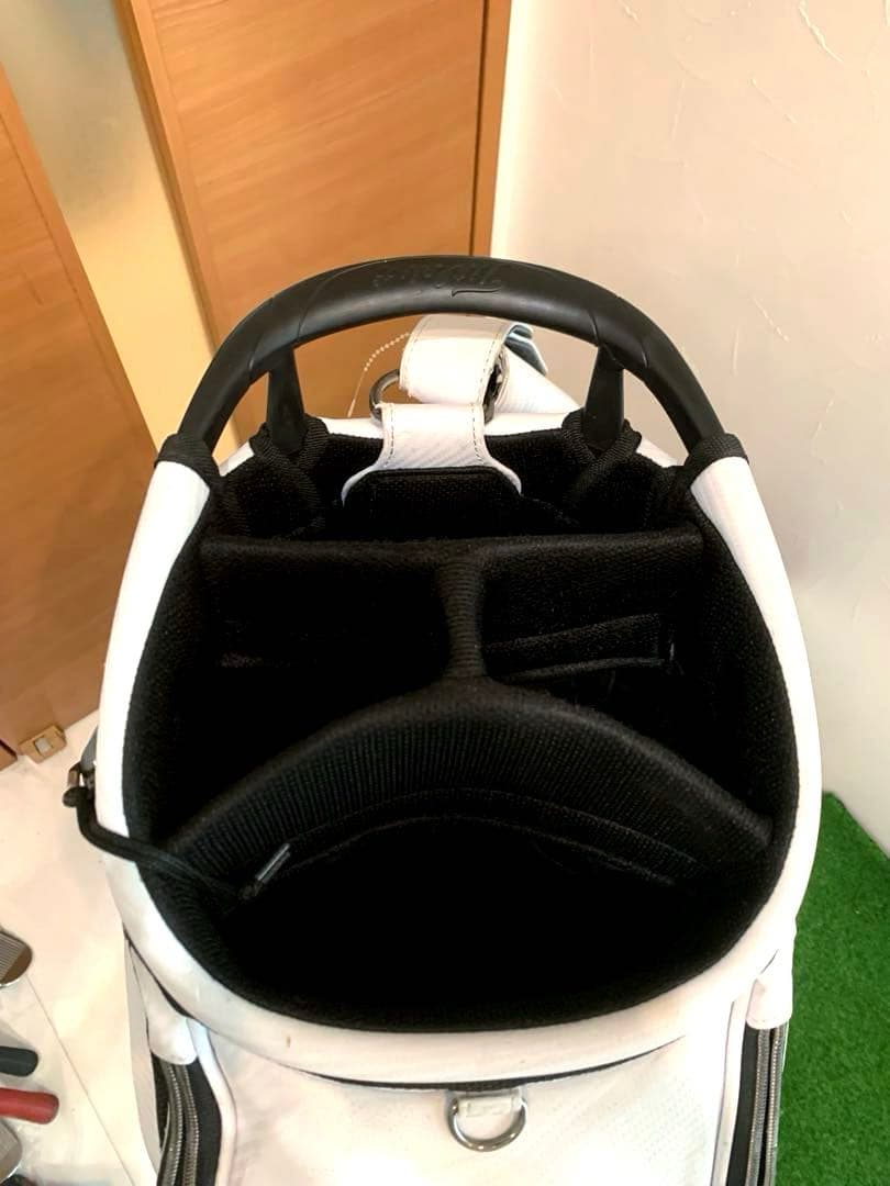 希少　完全完売　タイトリスト　ボーケイ　キャディバッグ　カートタイプ