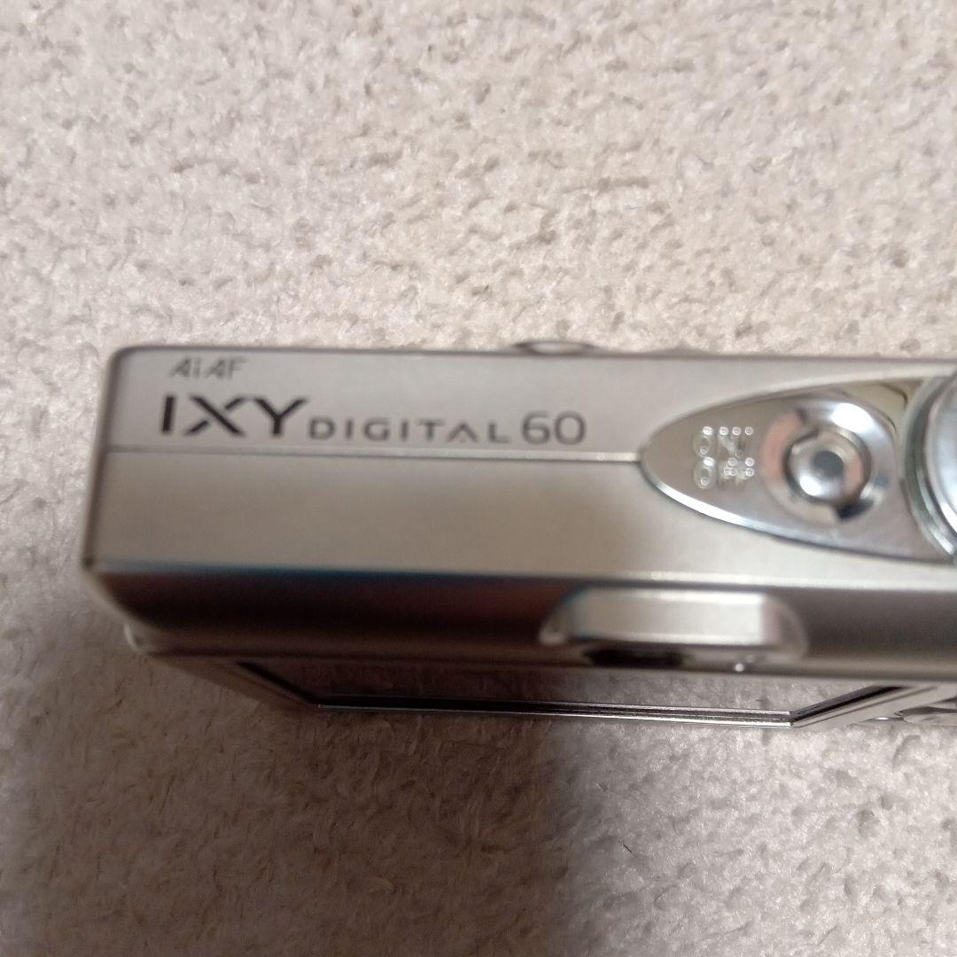 Canon IXY DIGITAL 5.0MP 本体と付属品