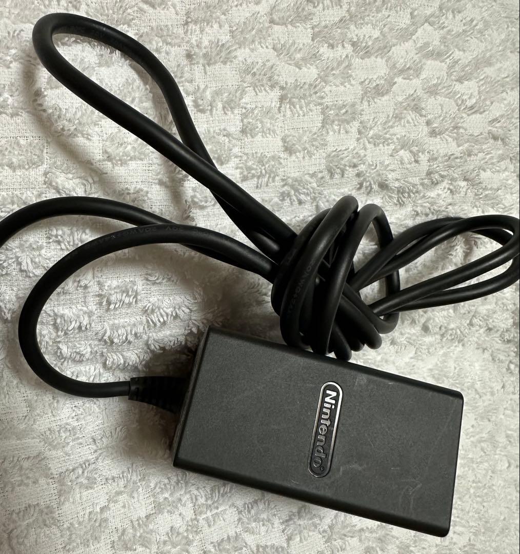 Nintendo Switch Lite ピンク　本体 ACアダプター付き