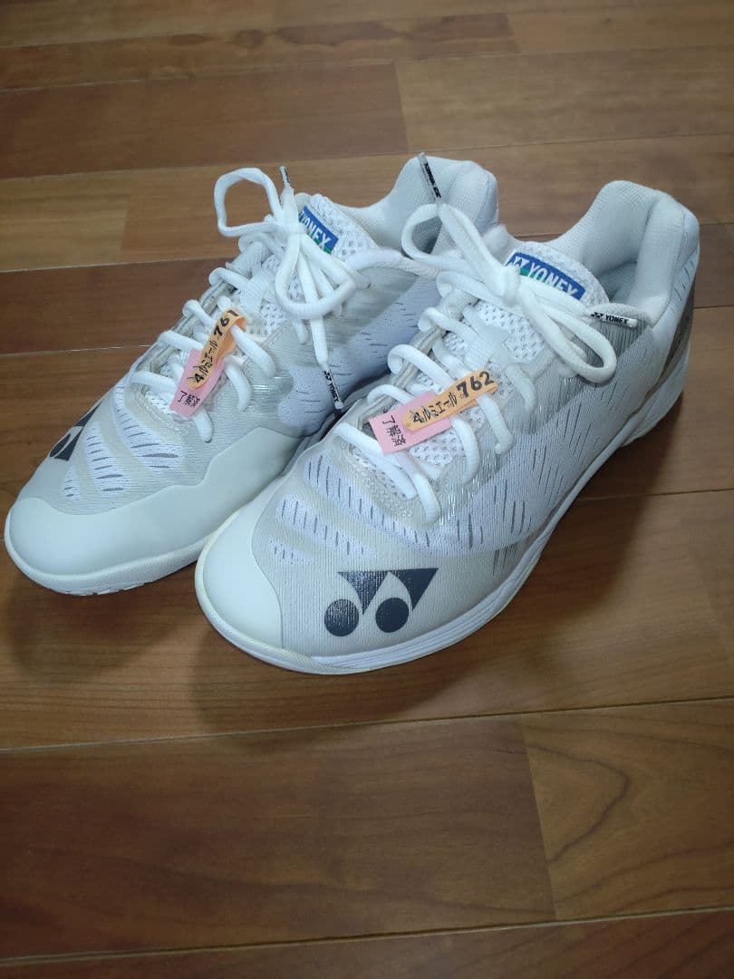 YONEXエアラスＺメン75周年記念シューズ26.5cm❷
