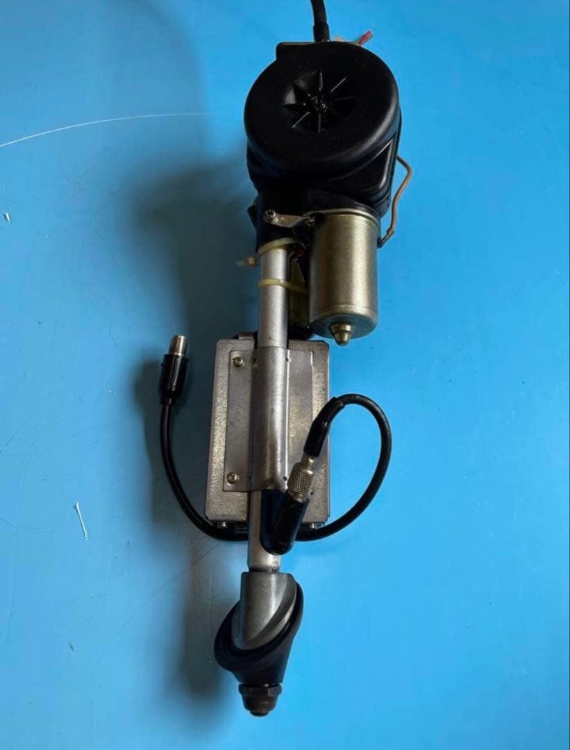 メルセデスベンツ W201 190E ラジオアンテナ