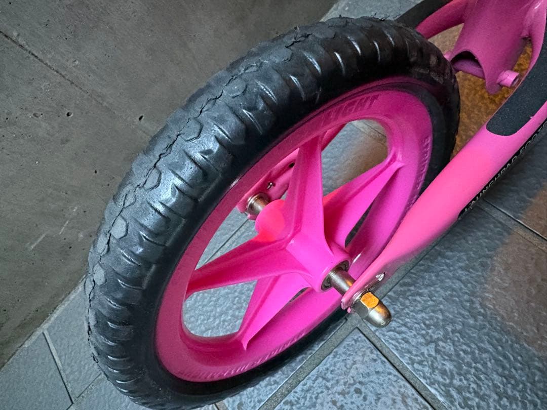 STRIDER バランスバイク ピンク　正規品
