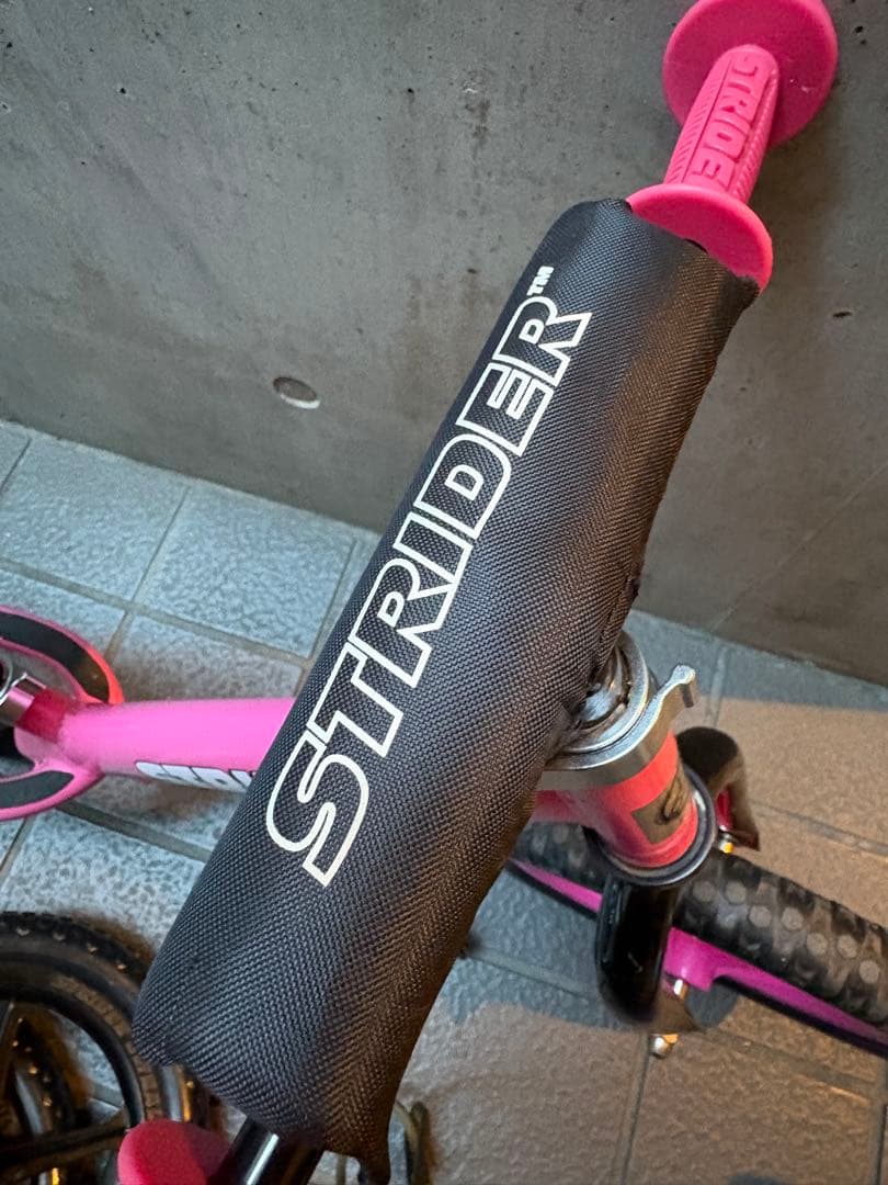 STRIDER バランスバイク ピンク　正規品