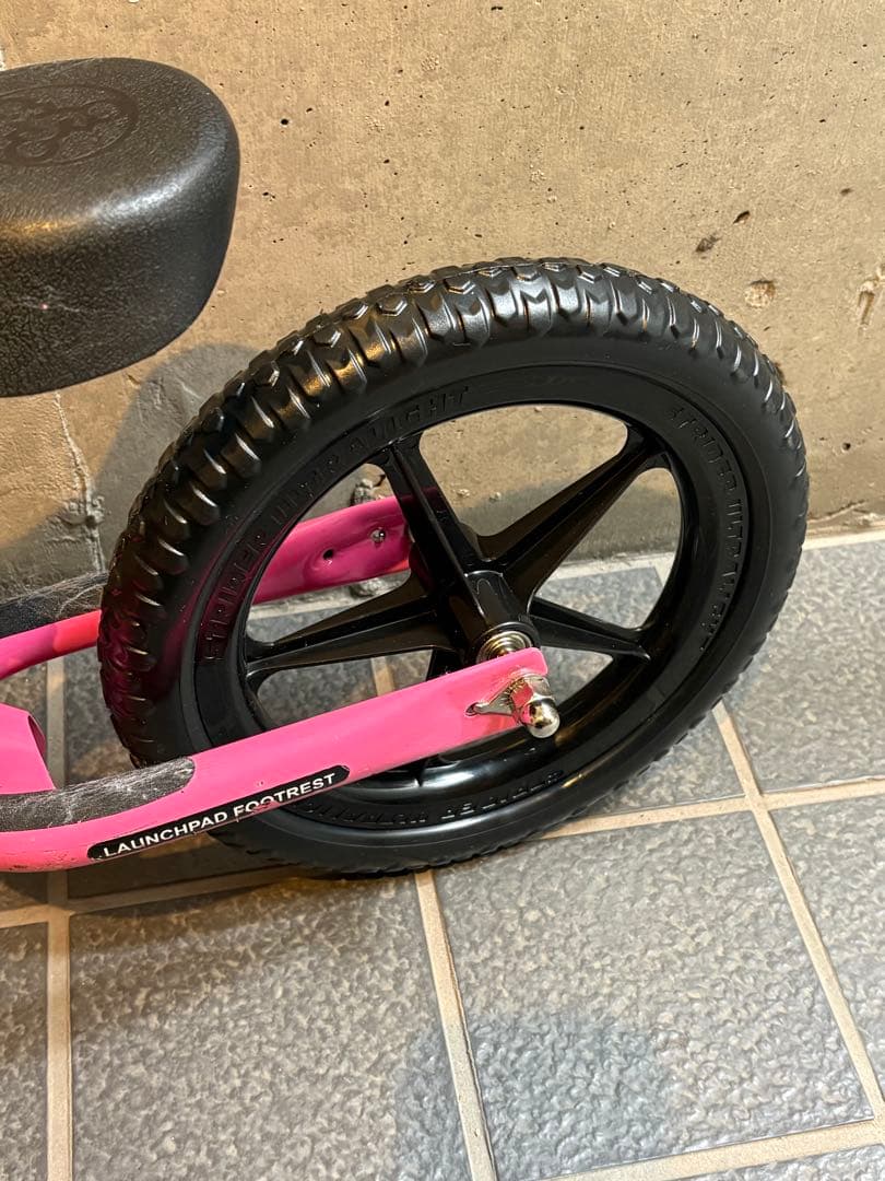 STRIDER バランスバイク ピンク　正規品