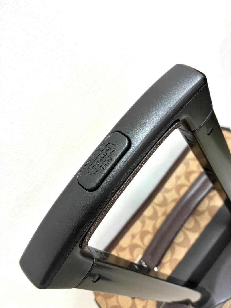 25W10-157 コーチ キャリーケース スーツケース PVC シグネーチャー