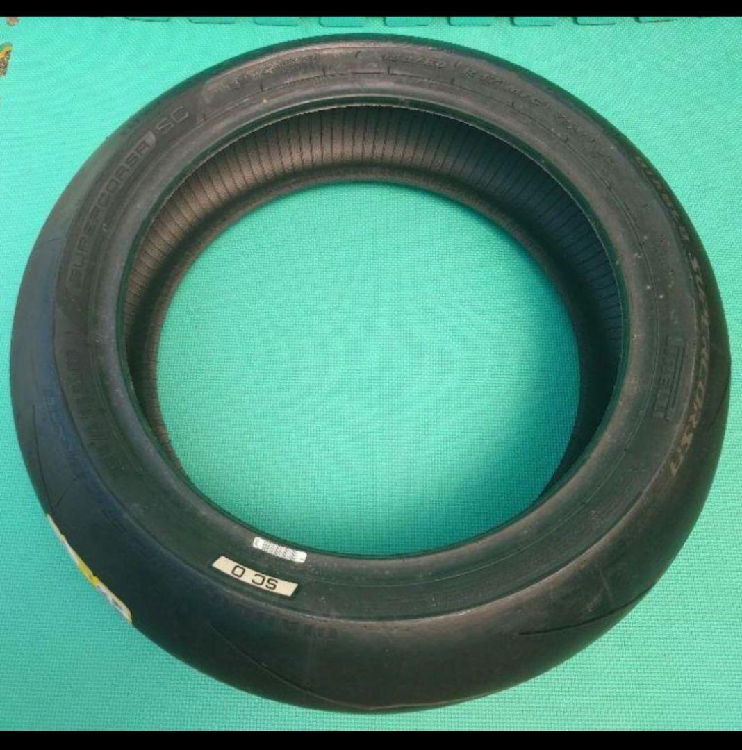 ピレリ　スーパーコルサ V3 SC0 180/60 ZR 17