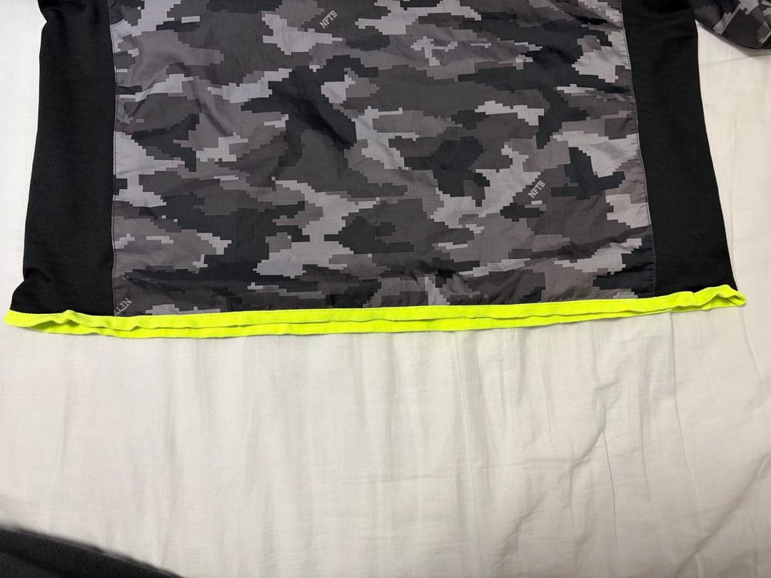Nike ナイキ NFTB ピステ Mサイズ 迷彩柄 - メルカリ