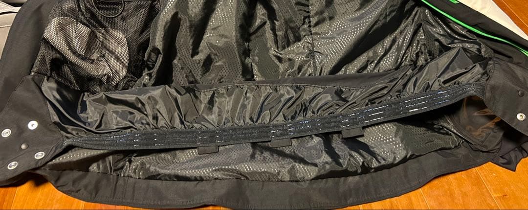 美品　フェニックス　phenix　スキーウェア　上下セット