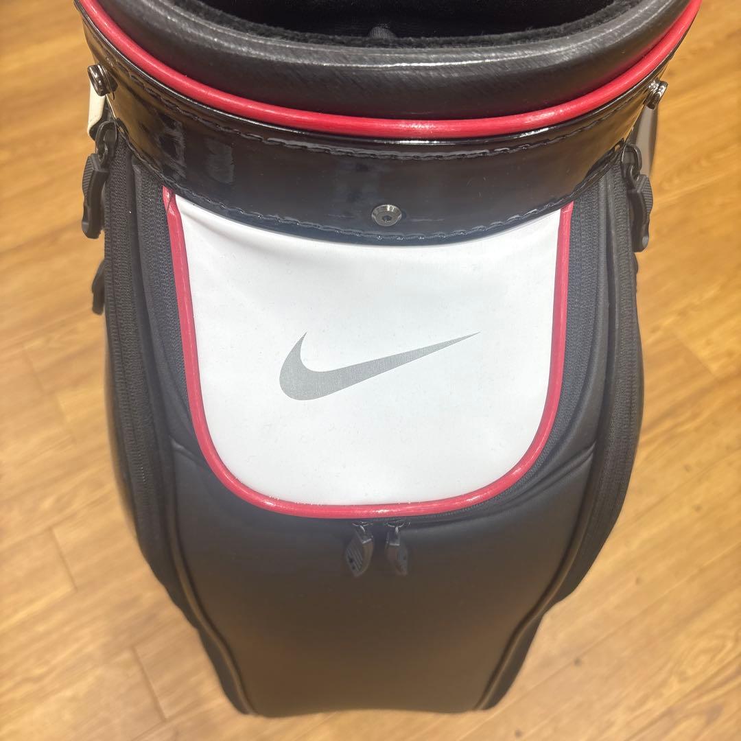 Nike ゴルフキャディバッグ ホワイト/ブラック/レッド