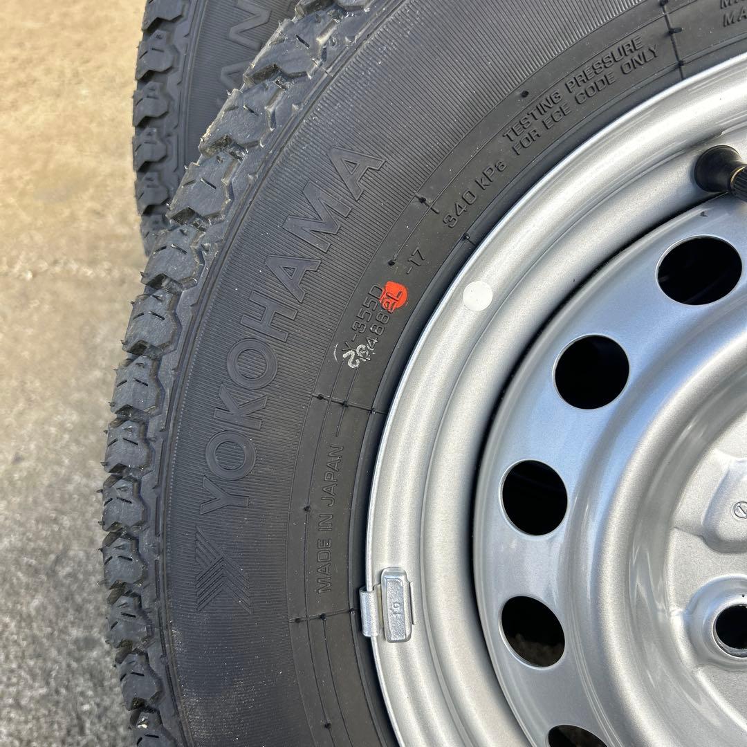 藤木秋夫　送料込み純正品タイヤホイール　新車外し　　軽トラ　　２本　　①