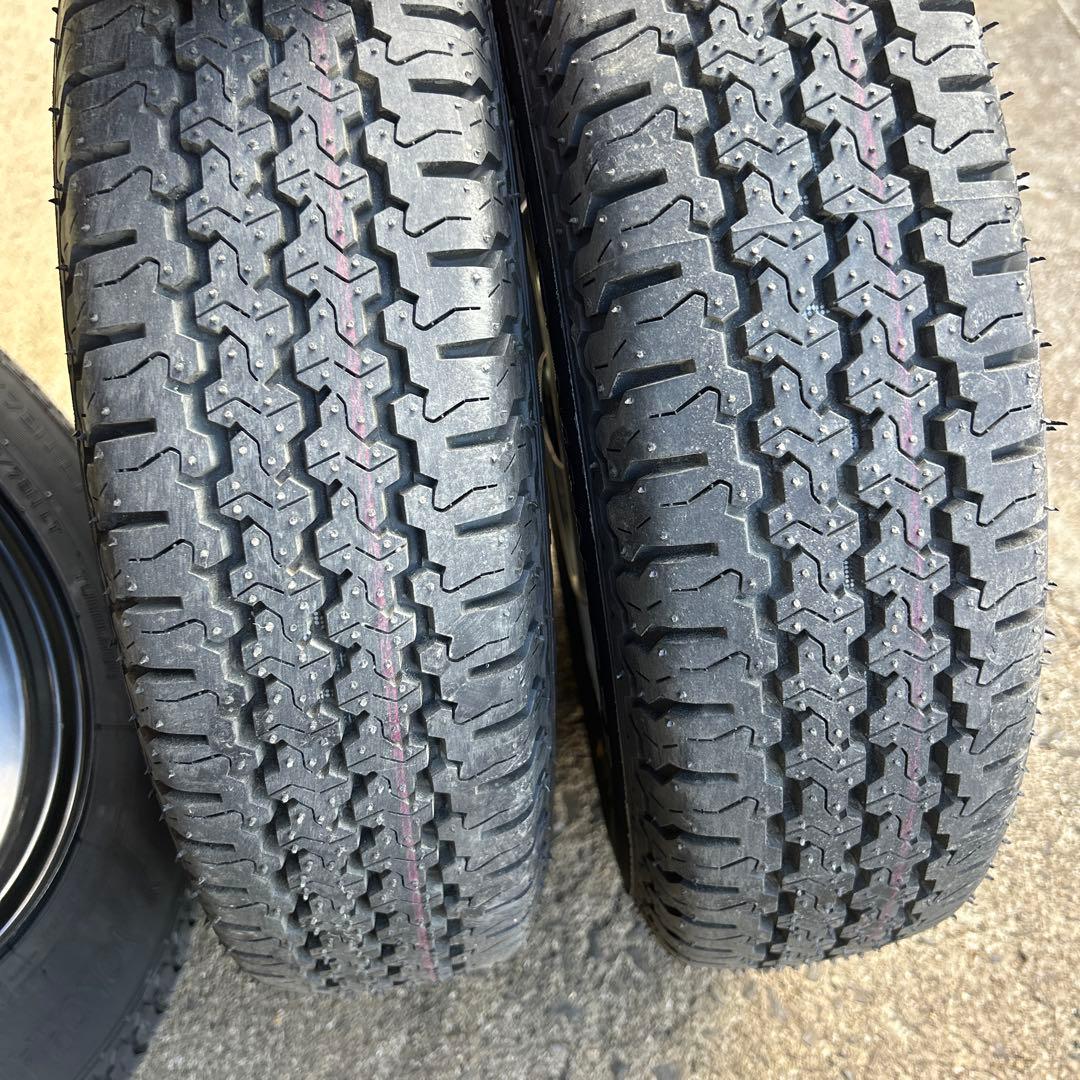 藤木秋夫　送料込み純正品タイヤホイール　新車外し　　軽トラ　　２本　　①