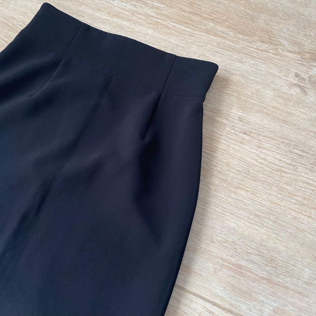 ほぼ新品 NOBLE コンフォートジャージーライクタイトスカートブラック 36