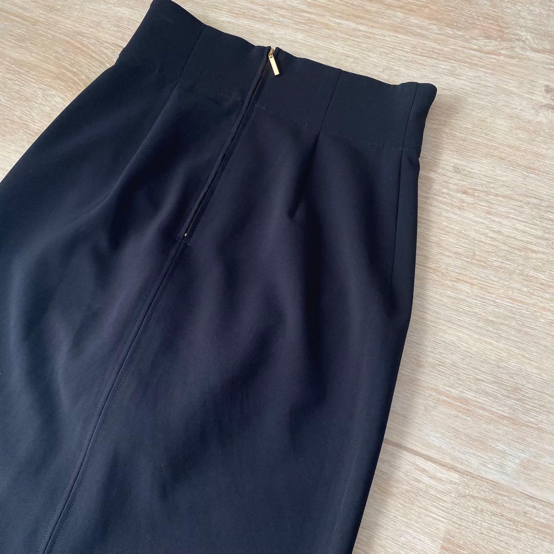 ほぼ新品 NOBLE コンフォートジャージーライクタイトスカートブラック 36