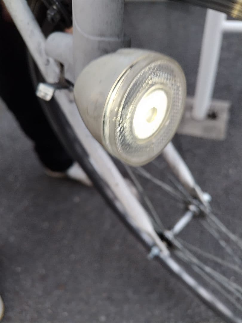 シティサイクル ホワイト シングルギア　あさひ