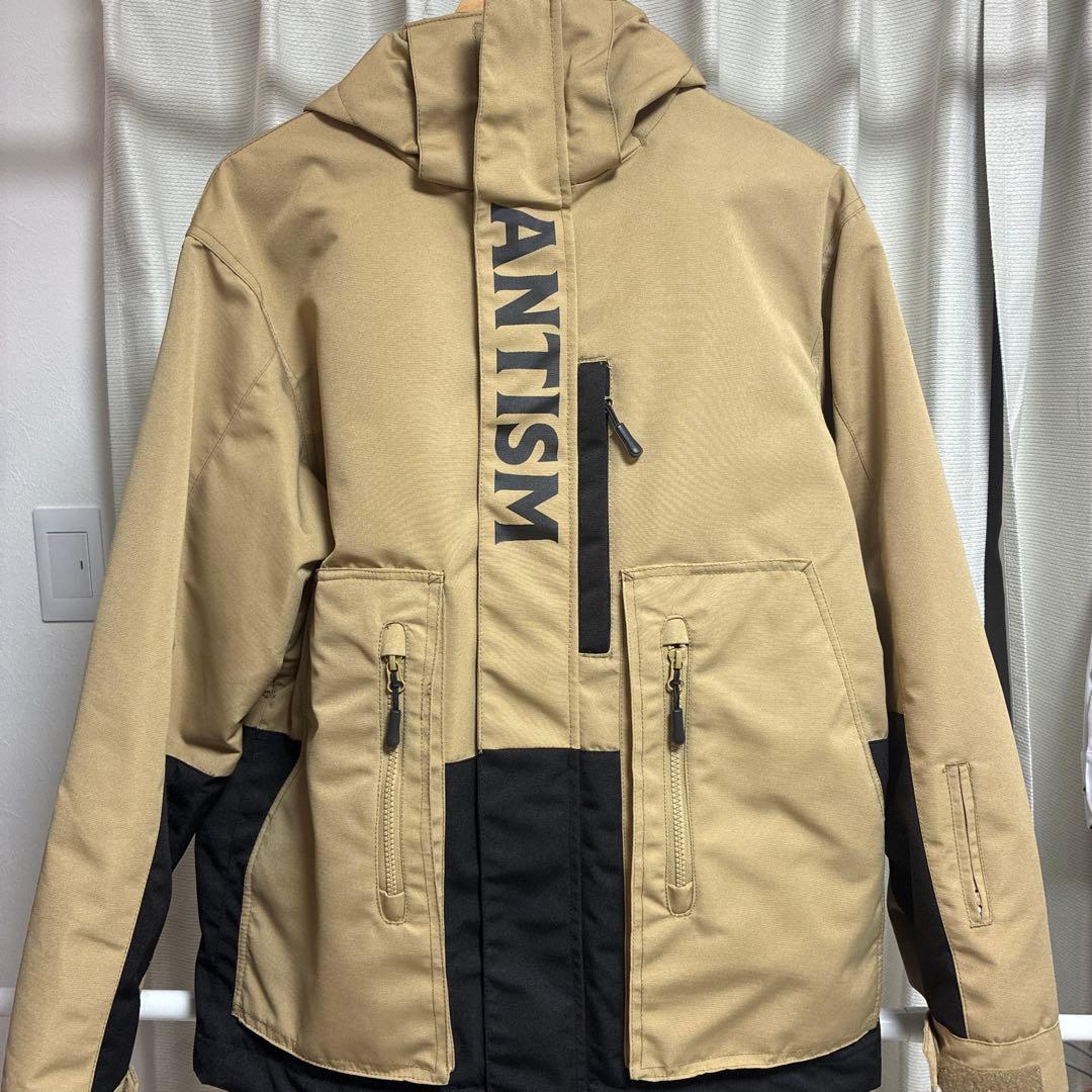【極美品！】ANTISM スノーボードウェア 上下セット