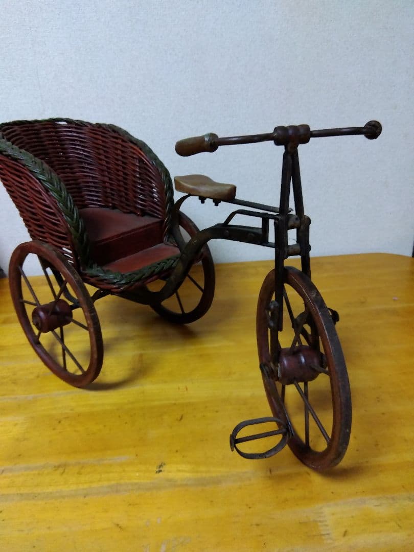 アンティーク雑貨 三輪車 アイアン ラタン　ドール用