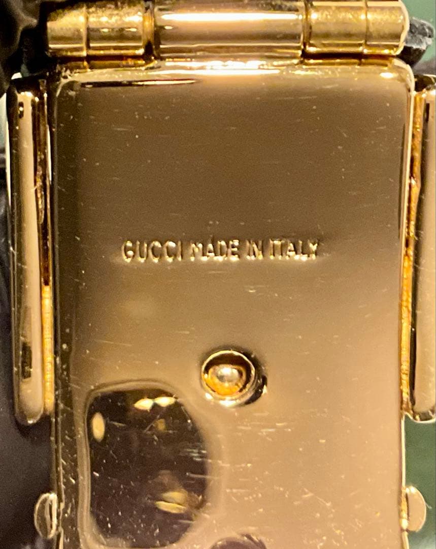 【BOX・保存袋付き】GUCCI レザーバングル ゴールド金具 クロコ