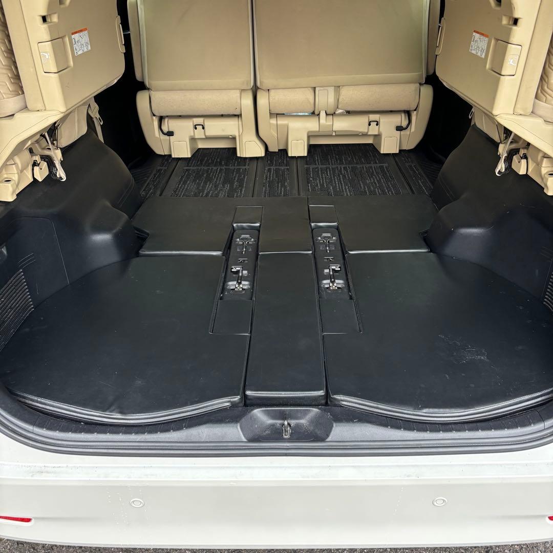 オマケ付き！ラゲッジフラットマット 【30系アルファード/ヴェルファイア専用】