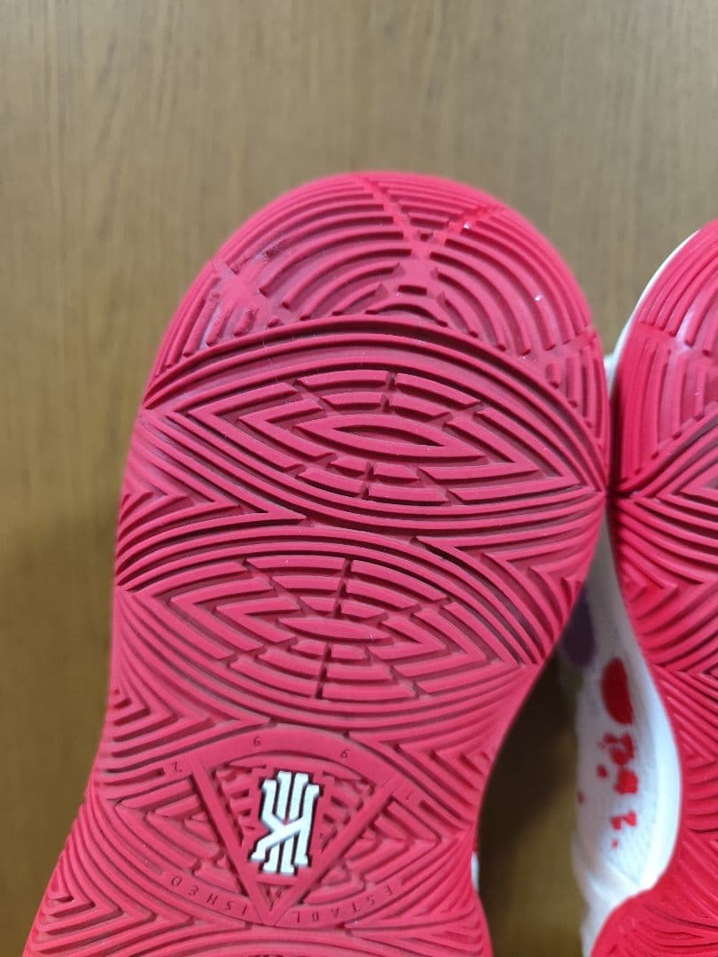 NIKE × BANDULU KYRIE 5 カイリー5　バンデュール