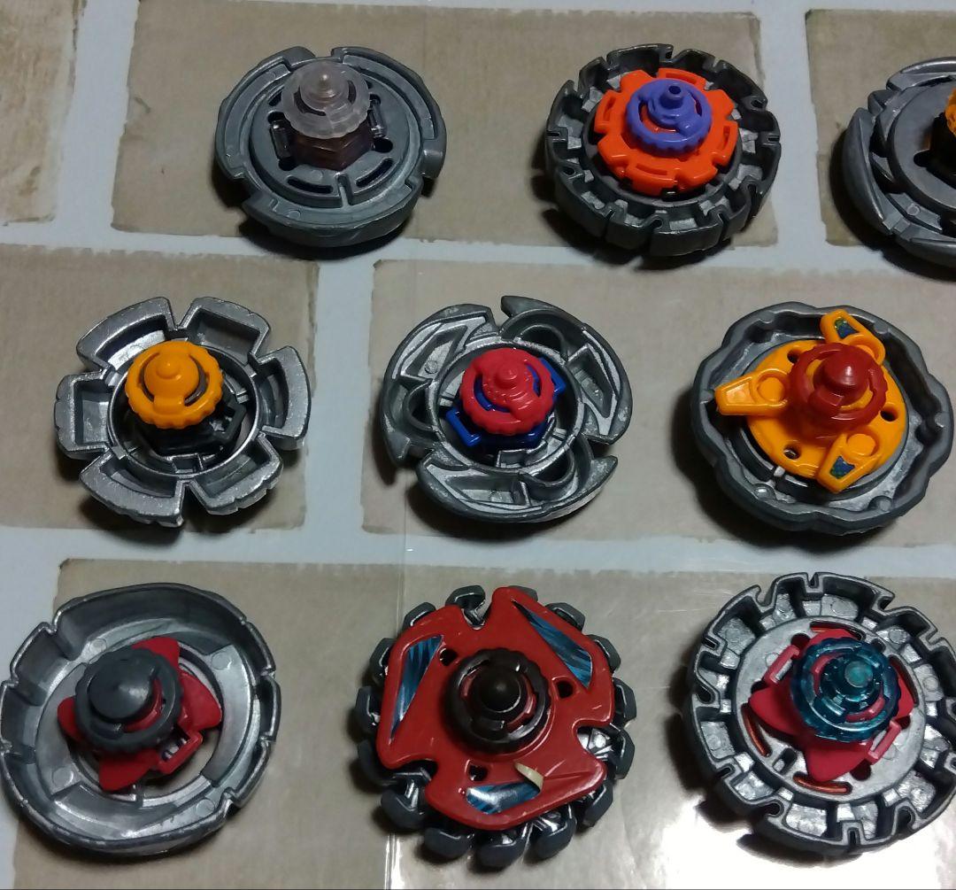 メタルファイトベイブレード　３５個　まとめ売り