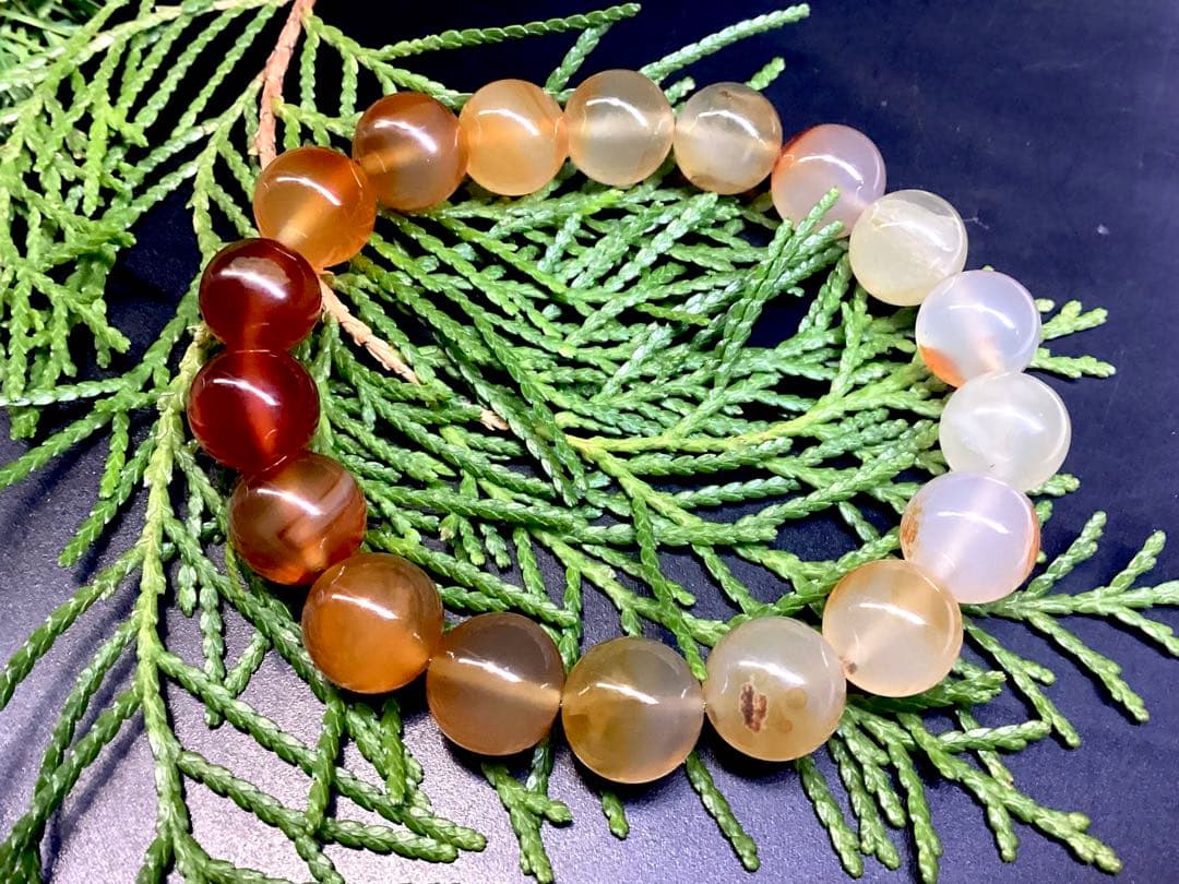 ✳限定1点物‼️ 霊峰*月山瑪瑙ブレスレット　身近な御守り　鑑別書付の本物無垢‼️