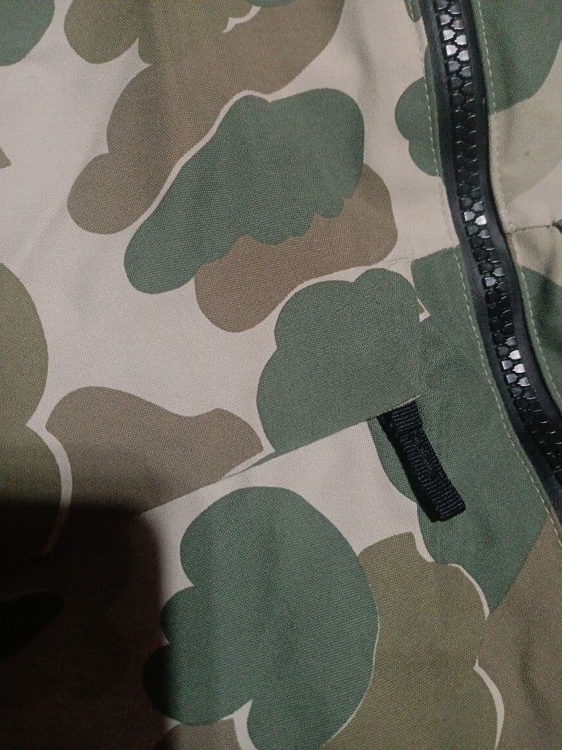 ノースフェイス　プリマロフト　ジャケット　スキー　スノボ　ウェア　タンカモ　L